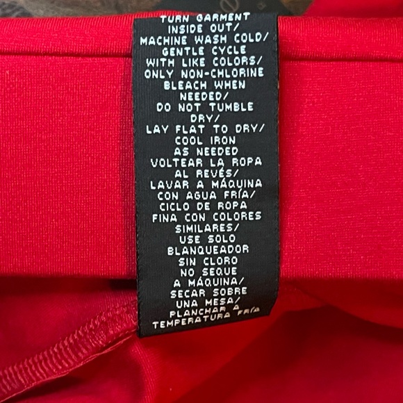 Maree Pour Toi Red Compression Pants - Picture 7 of 7